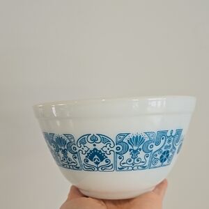 Vintagt Pyrex Horizon Blue and White Mixing Bowl #38